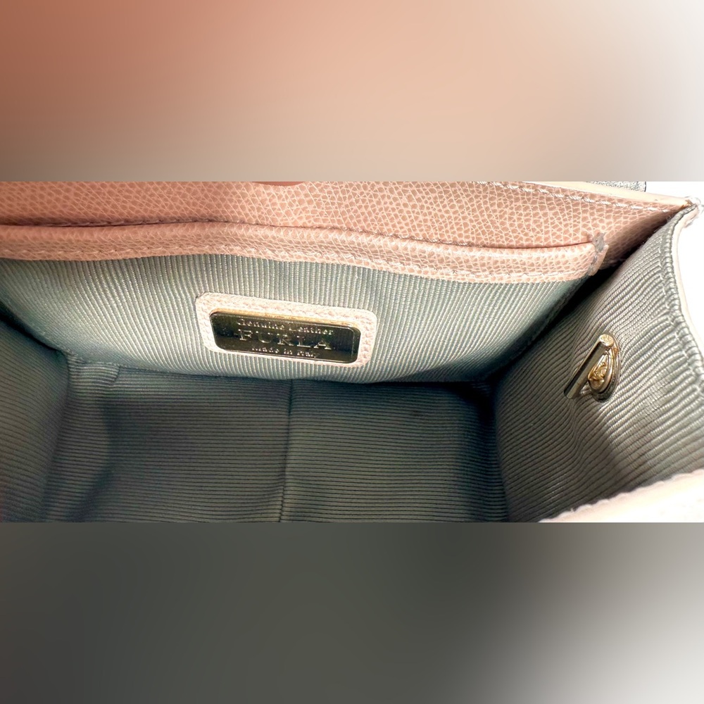 Furla Metropolis MiNi Crossbody Bag - Picture 9 of 12